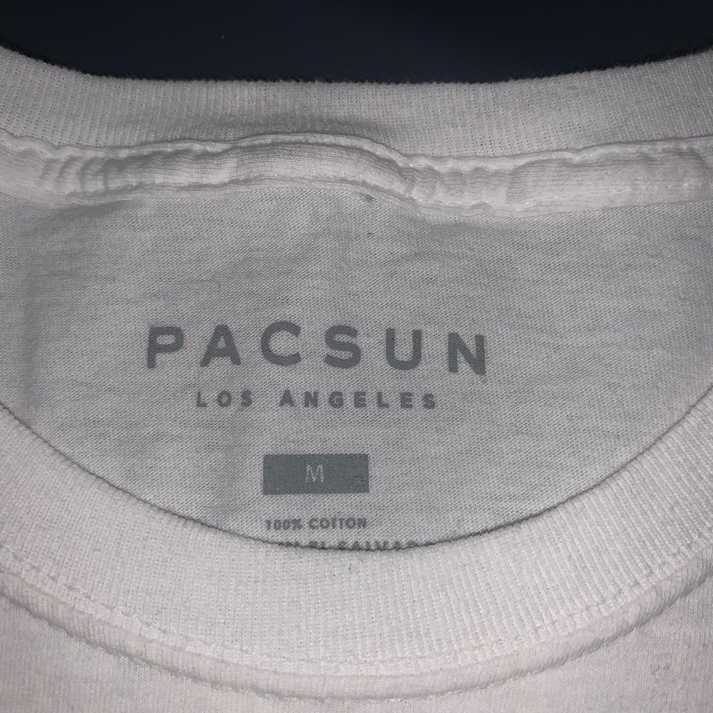 Graphic Tee - Picture 2 of 4